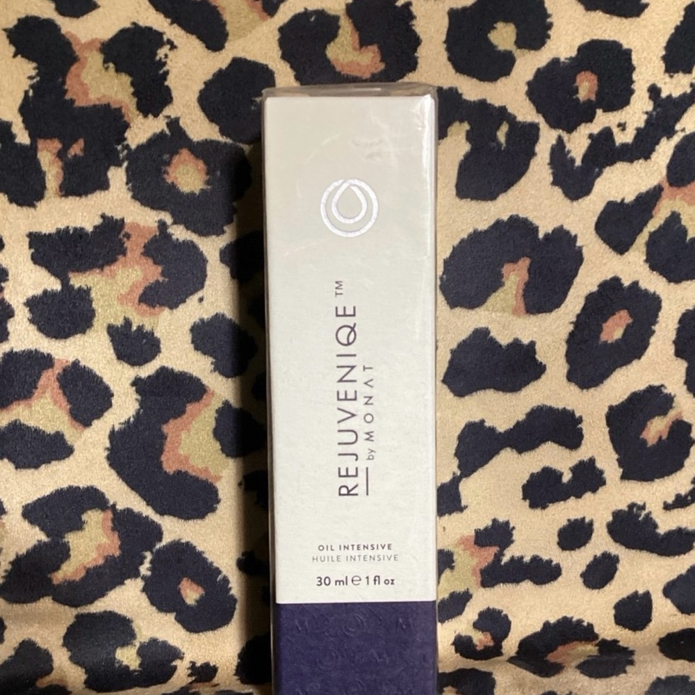 Monat Rejuveniqe
